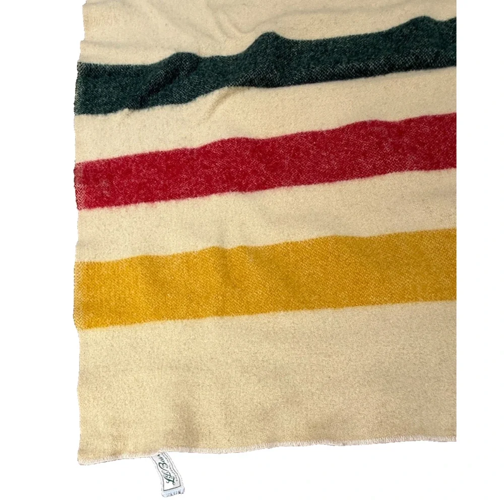 LL Bean Hudson Bay 3 Point Stripe Wool Blanket Twin 63 x 78 Mid 1960s-1970 VTG